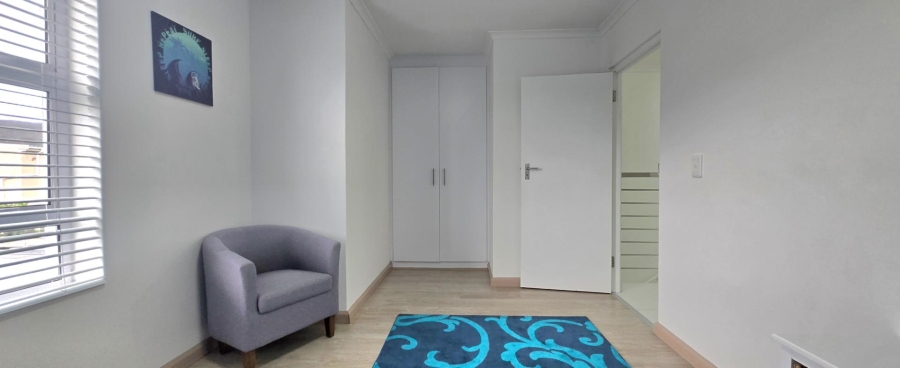 4 Bedroom Property for Sale in Franskraal Western Cape